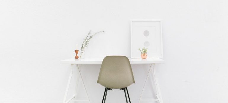 A desk and a chair.